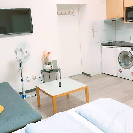 H Comfort Studio 3P Km Viyana Dış mekan fotoğraf