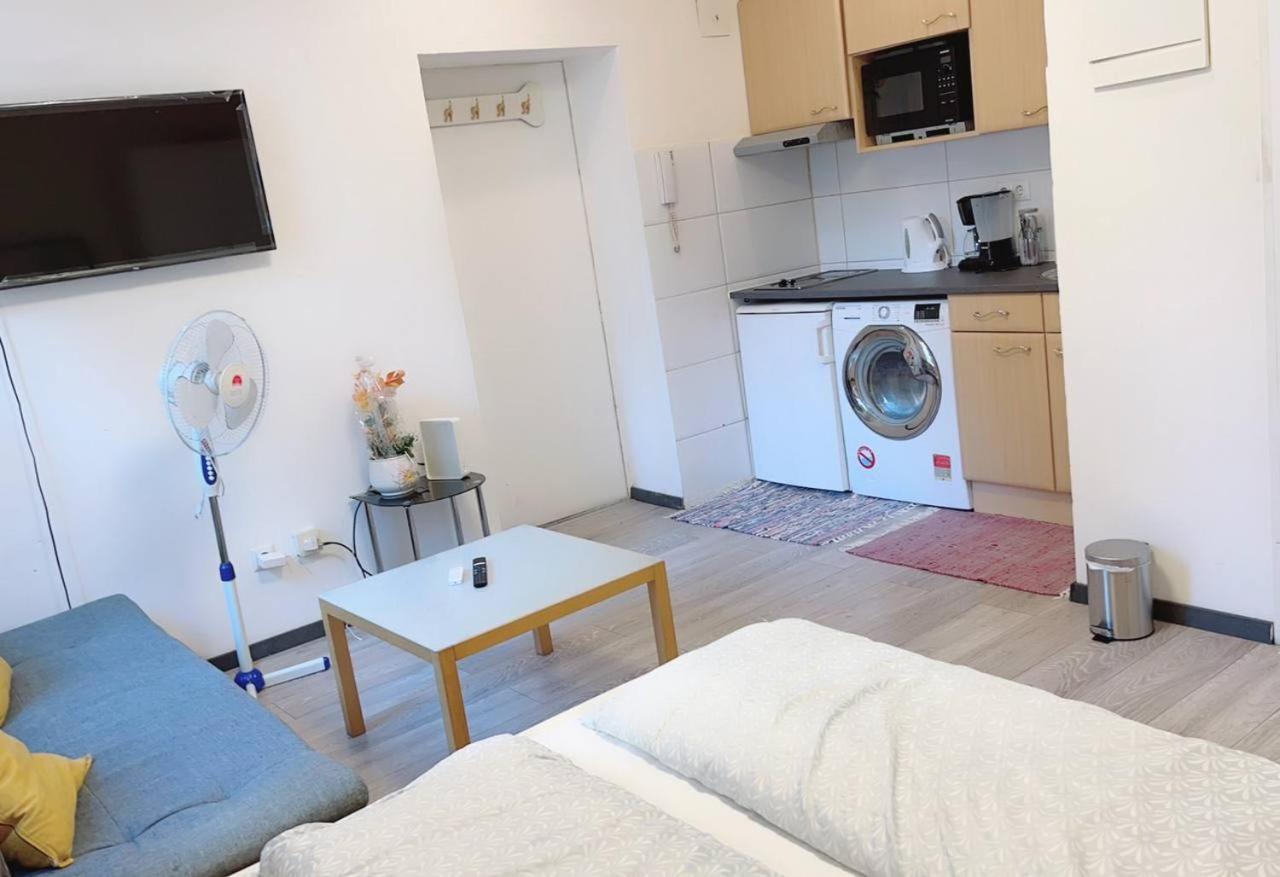 H Comfort Studio 3P Km Viyana Dış mekan fotoğraf